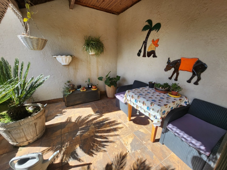 3 Bedroom Property for Sale in Stilfontein Ext 4 North West